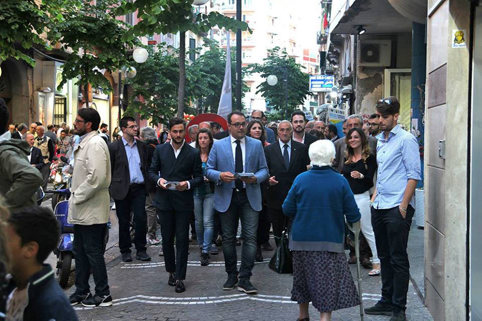 camminata chiusura tour elettoriale Gaetano Cimmino